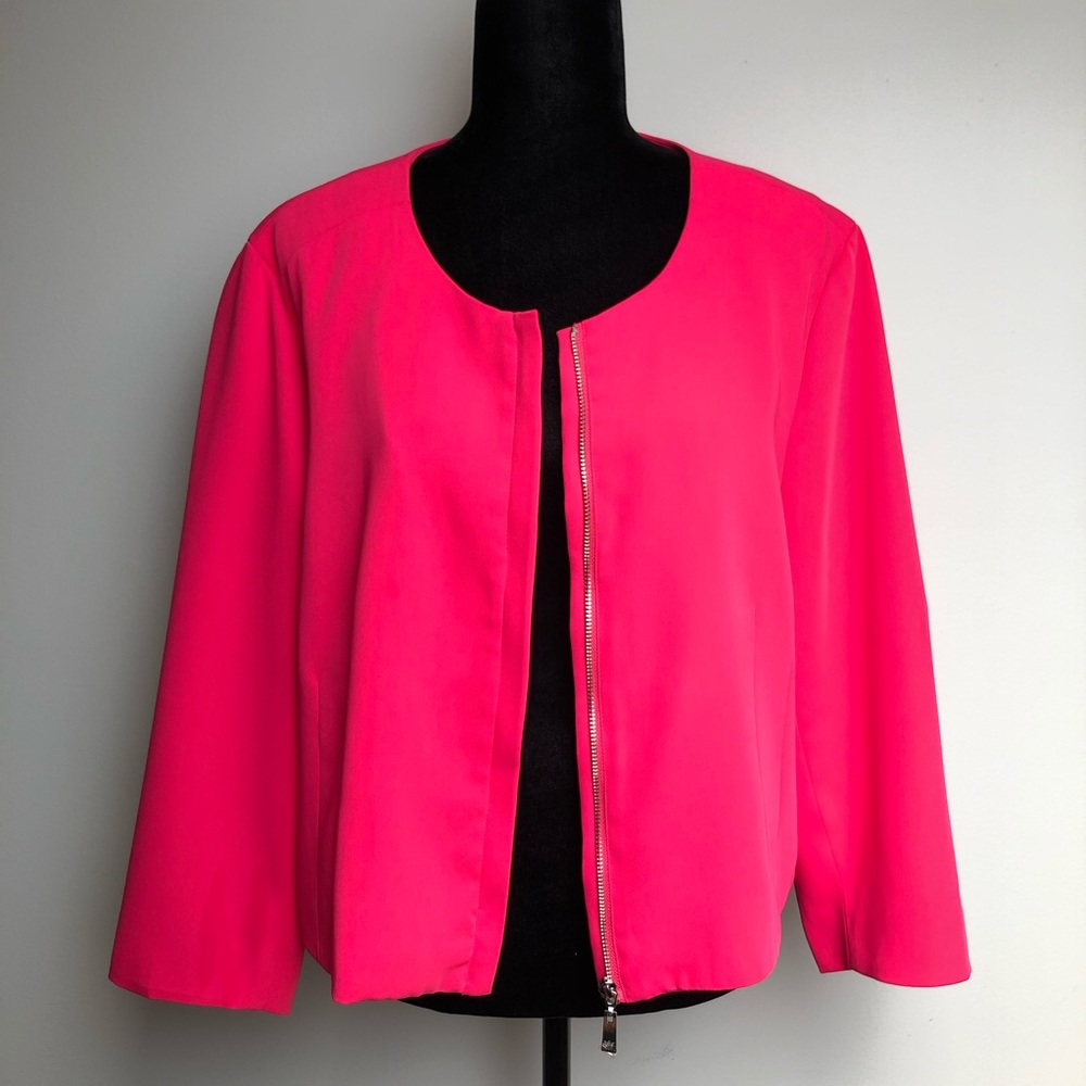 Chaus Spring Romance Zip Blazer